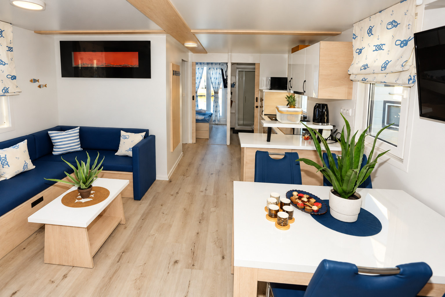 Notranjost — Floating house Maui
