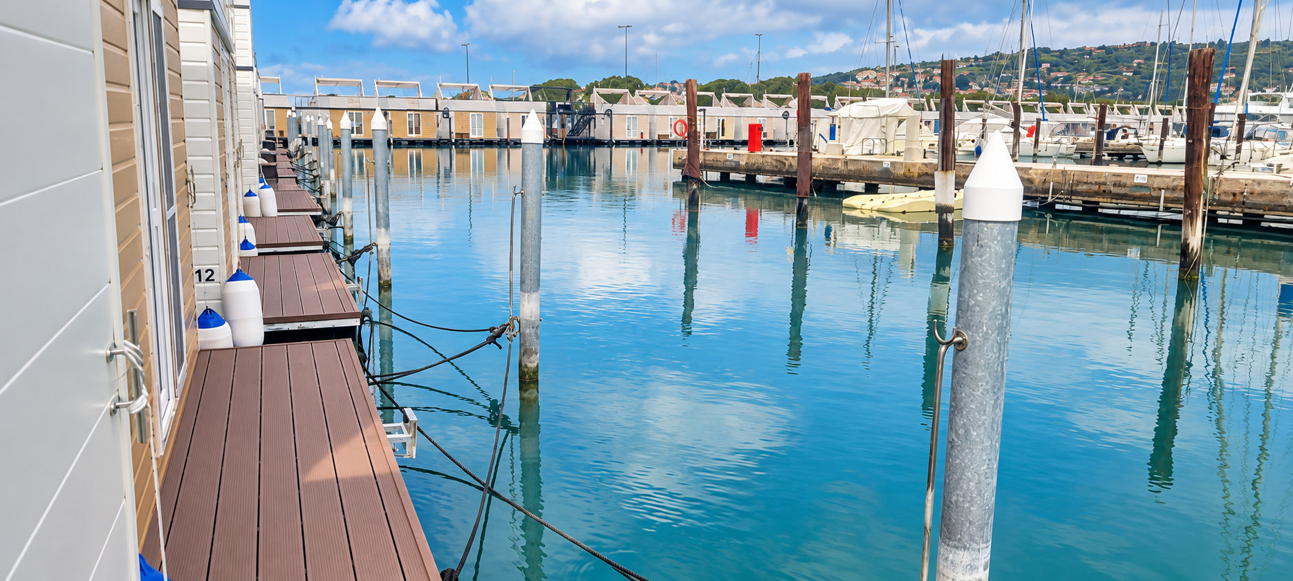 Marina Portorož — Floating house Maui